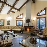 Anna Luxury