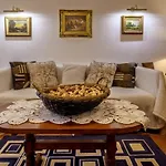 Anna Luxury Shtarkelovo Gnezdo
