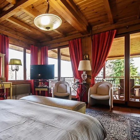Anna Luxury