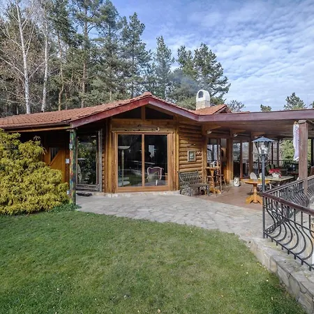 Anna Luxury Villa Shtarkelovo Gnezdo