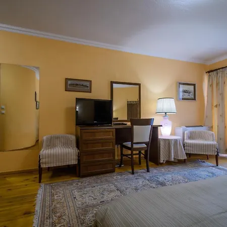 Anna Luxury * Shtarkelovo Gnezdo