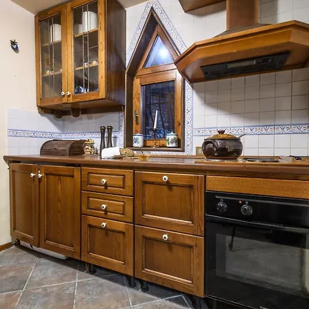 Villa Anna Luxury Shtarkelovo Gnezdo