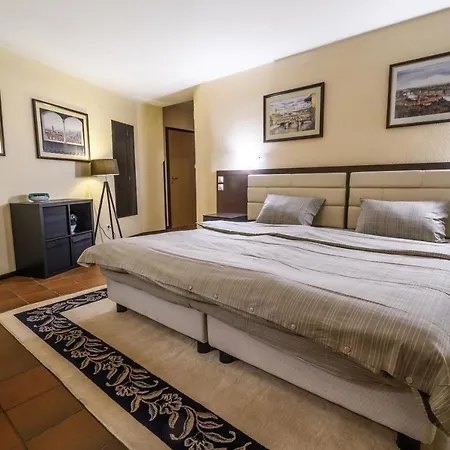 Anna Luxury Villa *